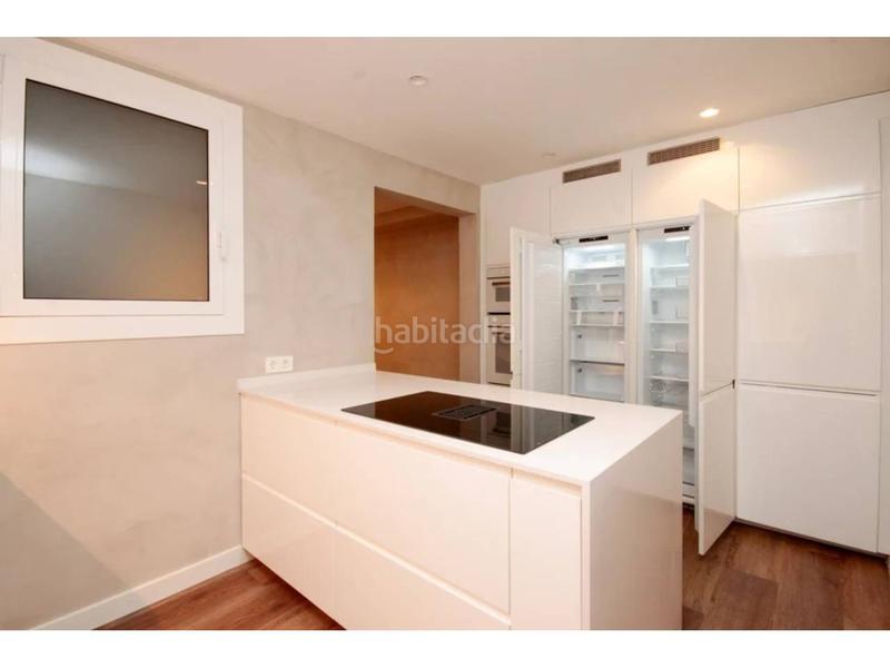 Foto cdffed90-edf2-4230-9c77-dfb9045a1776. Piso exclusiva vivienda reformada en calle aribau en Barcelona
