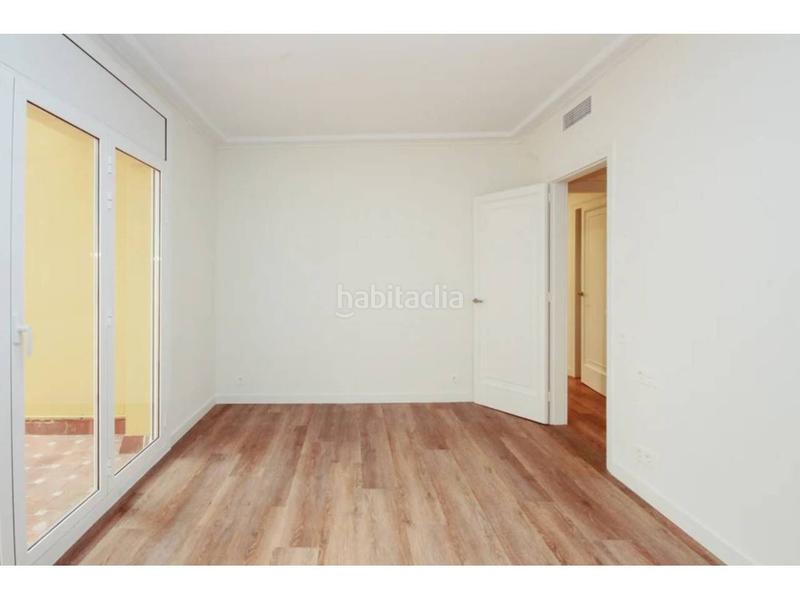 Foto f21a2259-d4c7-4814-a695-bdb8988ecd53. Piso exclusiva vivienda reformada en calle aribau en Barcelona