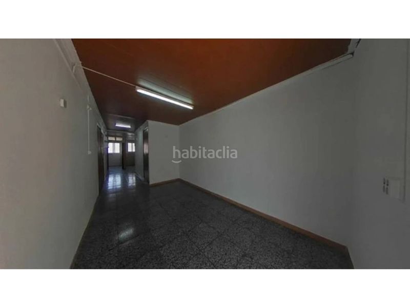 Foto 081ca198-a4e0-4851-b01a-d9af45c73822. Pis a Raval Barcelona