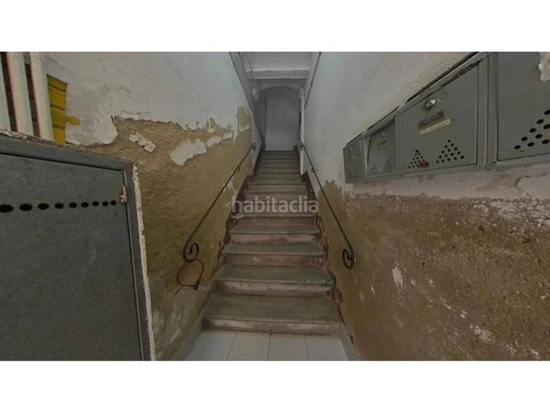 Foto 1c0d7f15-141a-4d20-9e48-57b0c7043d52. Pis a Raval Barcelona