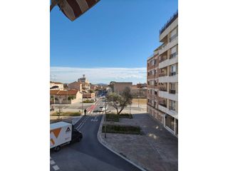 Etagenwohnung  Calle poetessa caparà. Piso en perfecto estado  a estrenar en venta en terrassa nord!