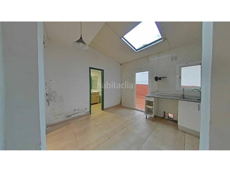 Foto 3a72e8b3-a131-419b-8206-5dbb3036f2ed. Pis a Poblenou Barcelona