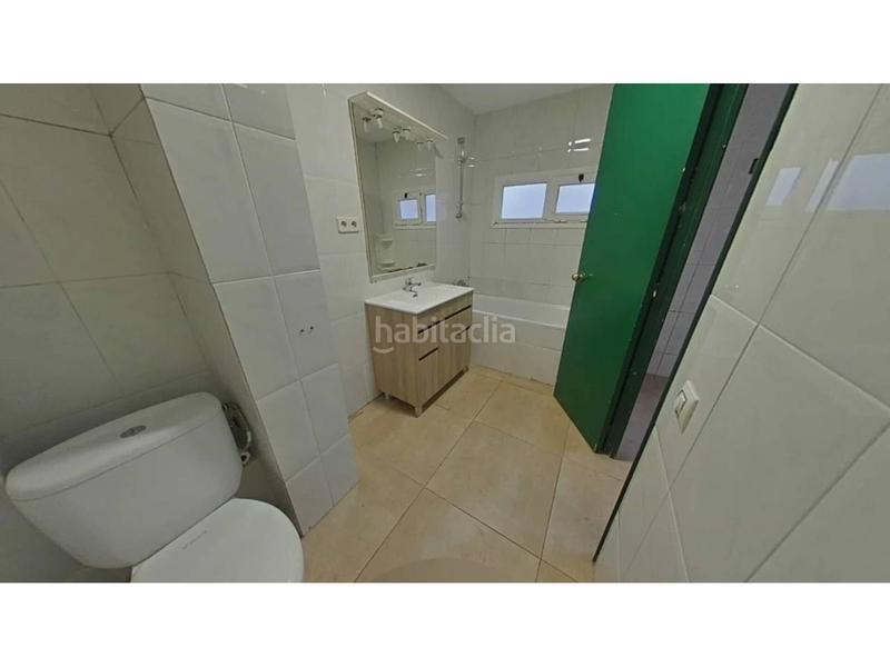 Foto 847c662c-b690-4045-aaee-0a8ba95b0b4e. Pis a Poblenou Barcelona