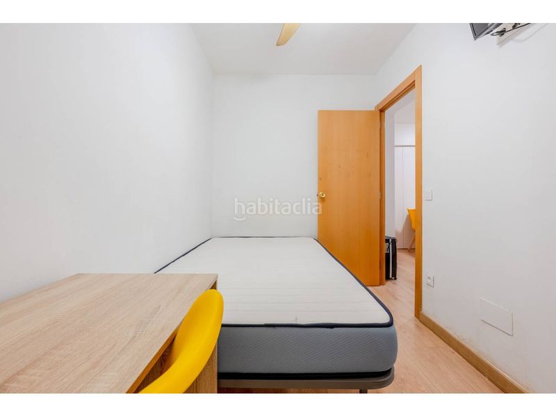 Foto 9da7ab58-37b1-475d-a33a-b98a84d58940. Pis a Carmel Barcelona