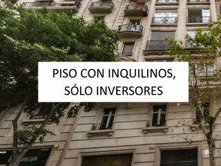 Flat  Calle castillejos. Amplio piso alquilado en venta calle castillejos