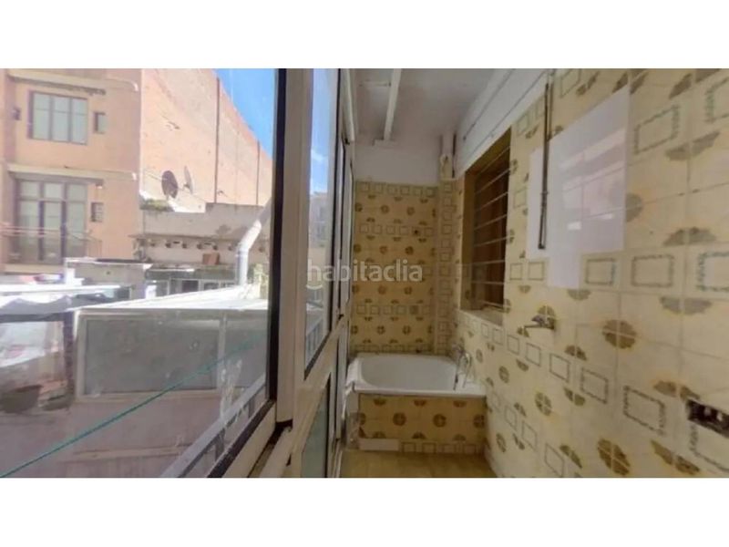 Foto 174c5c94-eb7e-4cca-8625-41d7ce9a37f8. Pis a El Clot Barcelona