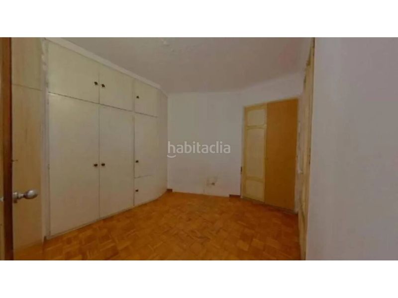 Foto a71838e7-b75c-4aca-bf17-e2f9c0ff18b2. Pis a El Clot Barcelona