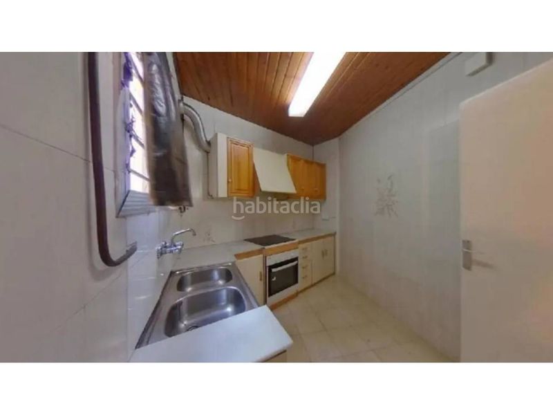 Foto fbe66a1e-a79d-44fa-80b7-7d345be2a16d. Pis a El Clot Barcelona
