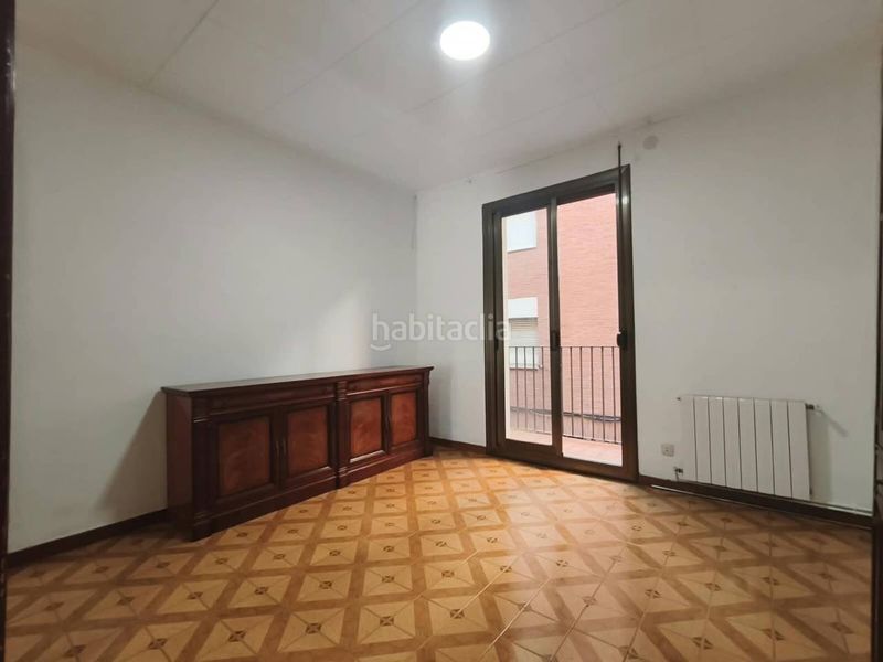 Foto f1b289da-6973-452c-a259-5732a7da1ac2. Pis amb calefacció a Barri de les Corts Barcelona
