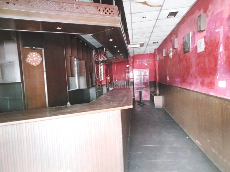 Foto 88f42bac-430f-49b0-91b8-8ab1f56ac070. Local comercial a Numancia Madrid