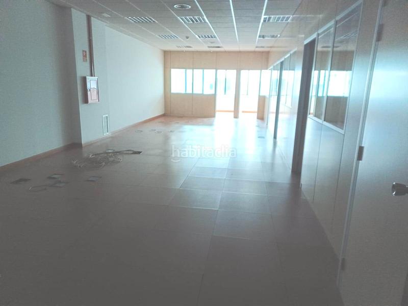 Foto a51f350c-84a9-4615-a5da-9b3012c8ad38. Oficina  en venta en Palomeras Sureste Madrid