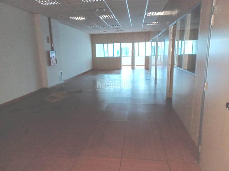 Foto e2e2a657-b028-4a75-909e-9492c673928b. Oficina  en venta en Palomeras Sureste Madrid