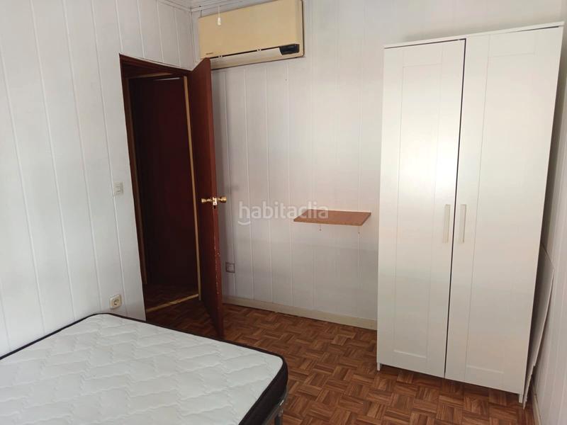 Foto 34a62ce5-d2ca-4678-b5b9-79389c649e00. Alquiler piso  para 3 adultos en Numancia Madrid