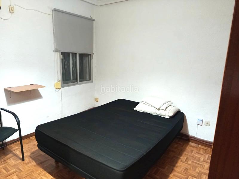 Foto d526f6c3-5fc9-4a25-a729-c3697512b2ef. Alquiler piso  para 3 adultos en Numancia Madrid