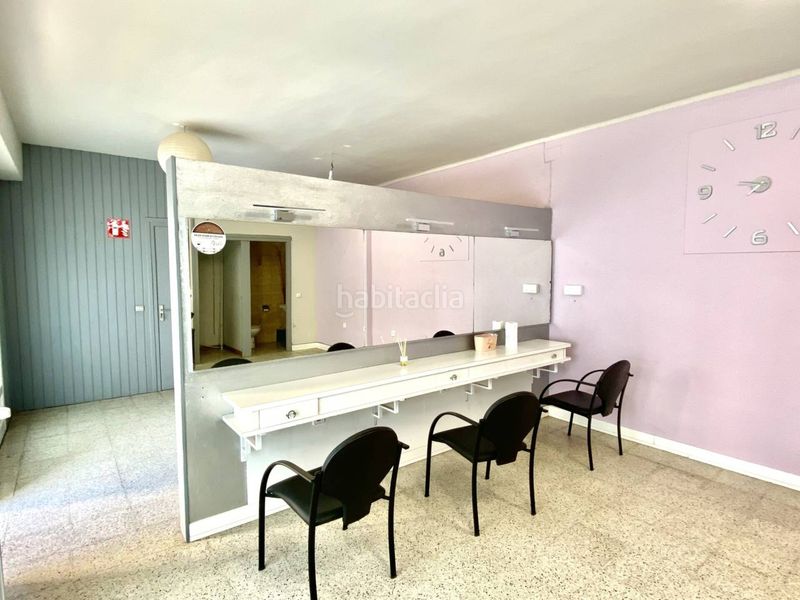 Foto 0454ddea-d2cf-4d7b-9637-831b8bdf519d. Local comercial a Olot