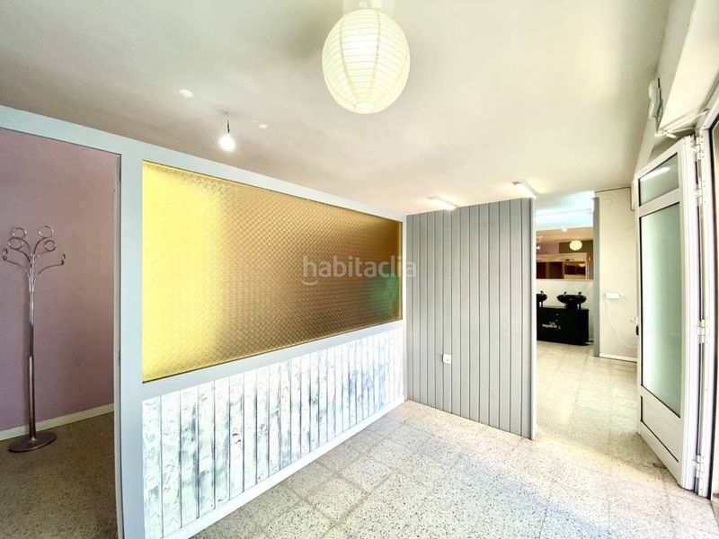 Foto de307443-4260-4dd3-9189-92efef2f4bfb. Local comercial a Olot