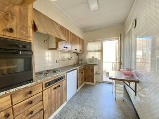 Casa  Verge de la guia. Casa unifamiliar en venta en olot