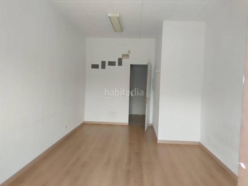 Foto c8c899b1-617d-4fea-82fe-c51d454a5f10. Alquiler oficina local en alquiler en Olot