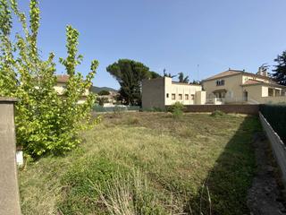 Terreny residencial  Barcelona. Solar en venta en la canya sant joan les fonts