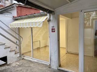 Casa adossada  Puigcerda. Casa adosada planta baja en olot zona sant roc