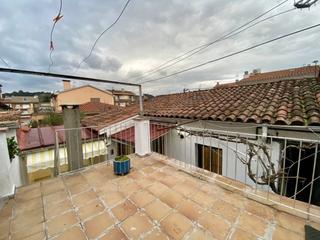 Casa adossada  Puigcerda. Casa adosada planta baja en olotgarrotxa zona sant roc