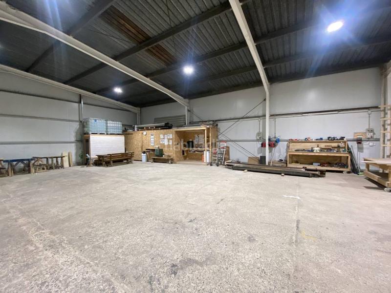 Foto 9175798a-feb9-42b8-96ec-86f95a7a7f3f. Nau industrial a hipolit lazaro 13 a Olot