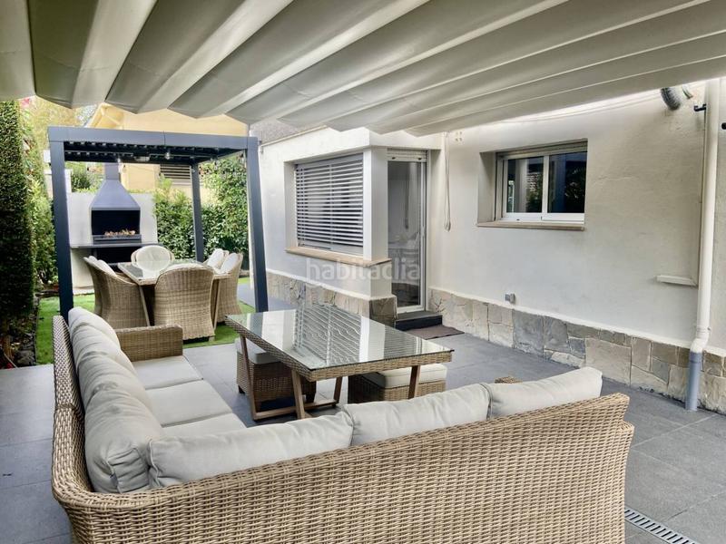 Foto 02ec2532-3f16-4a77-990e-6d345ea2dd21. Chalet  en venta en Olot