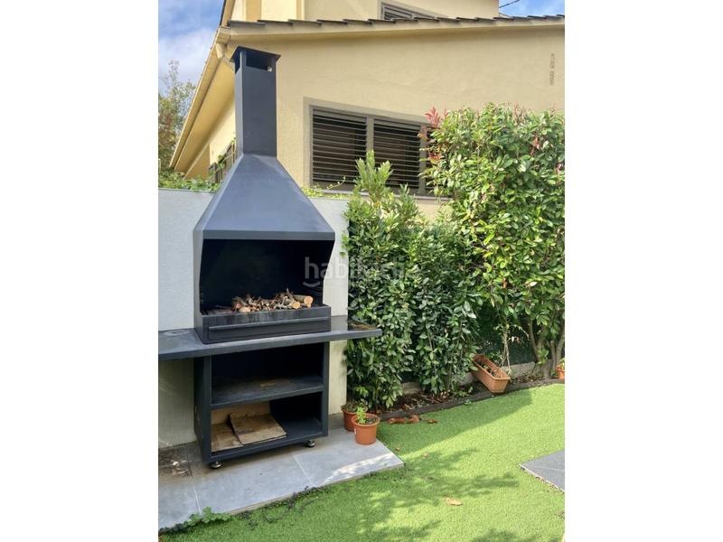 Foto 5563689a-4dec-4e16-b541-a746af908566. Chalet  en venta en Olot