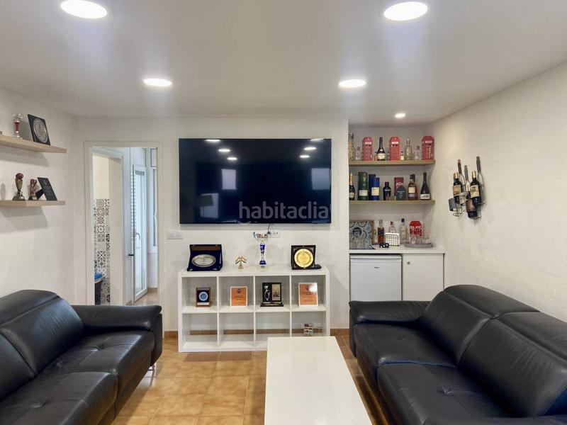 Foto 8f81e7a8-6a47-4513-ba88-ef686f43e512. Chalet  en venta en Olot