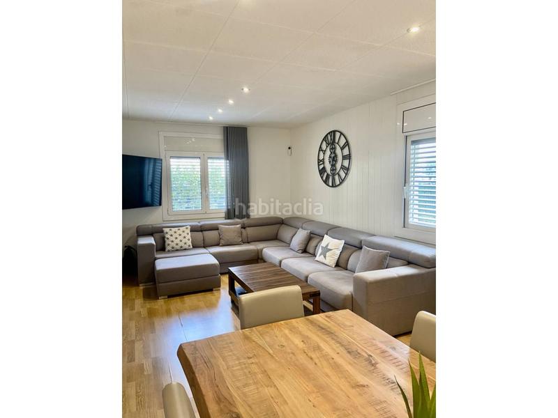 Foto a37f945c-8bbf-41a0-889e-413b24322c10. Chalet  en venta en Olot