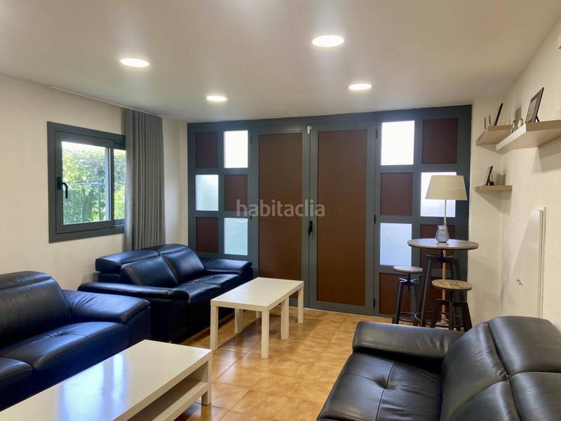 Foto a44b5bc9-3aa6-4ed2-8bd9-b5f922206f20. Chalet  en venta en Olot