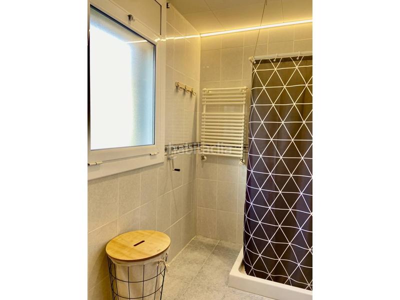 Foto ae07ba12-c044-4dc9-962c-99d050f9d090. Chalet  en venta en Olot