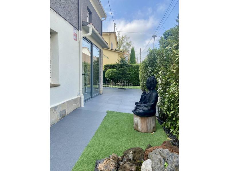 Foto b58eb7e8-c133-49f3-bf06-252ad89a1f7c. Chalet  en venta en Olot