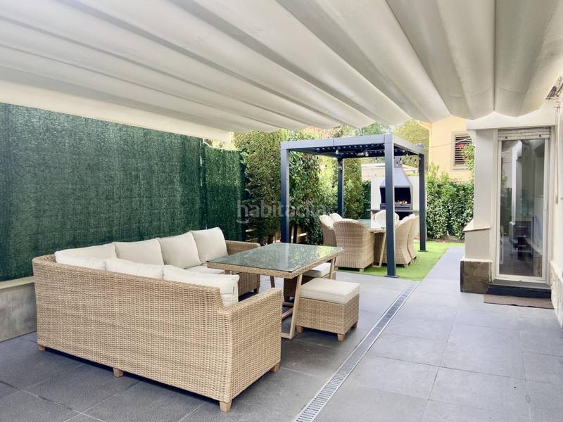 Foto cf8b8d3b-3897-4bf0-8185-98eb4f6f62c3. Chalet  en venta en Olot