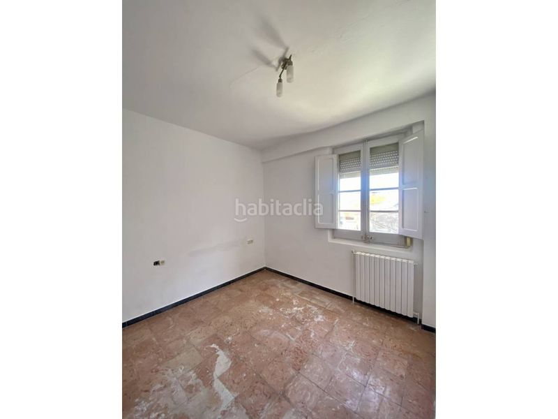 Foto 193340b2-5e43-4b7d-8885-840caef87ebe. Casa amb calefacció aparcament a Sant Joan les Fonts