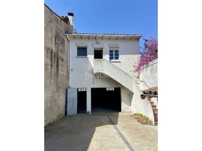 Foto 7dd7f4d8-348f-4ca9-938a-7f4736f4cd1c. Casa amb calefacció aparcament a Sant Joan les Fonts