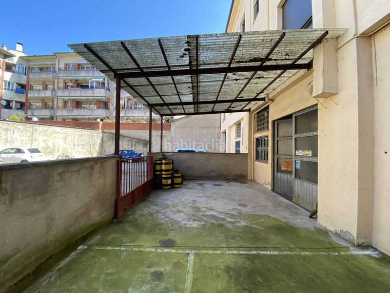 Foto e447bf8e-4f5b-44ae-b5d6-2c8db69311e1. Local commercial dans calle sant antoni maria claret 4 dans Olot