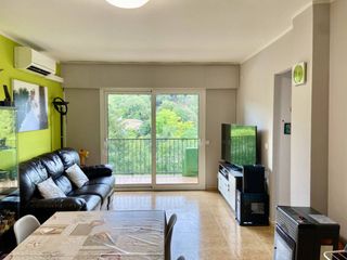 Appartement  Calle puntia. Pis en venda a begudà