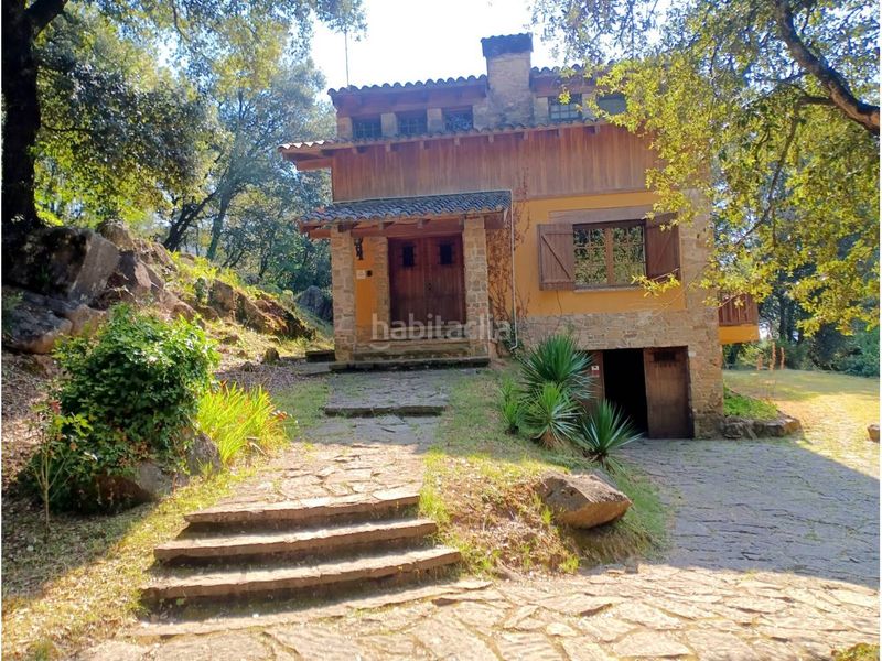 Foto 6ba1e876-4a6c-4797-bd24-0f09c2b9f429. Casa a Vall de Bianya (La)