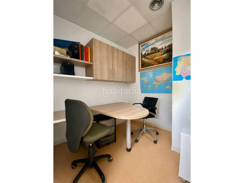 Foto e5e035cb-ed35-4b4e-8675-40fdb752fb44. Lloguer local comercial a Olot