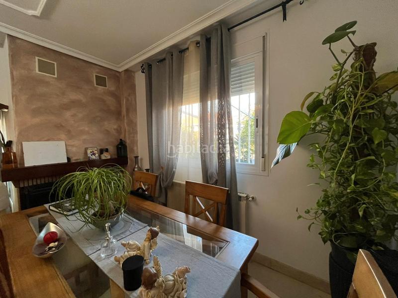 Foto 027bad41-d3f9-4580-b4ce-f2f6f7acb262. Chalet avec cheminée chauffage parking dans El Arroyo-La Fuente Fuenlabrada