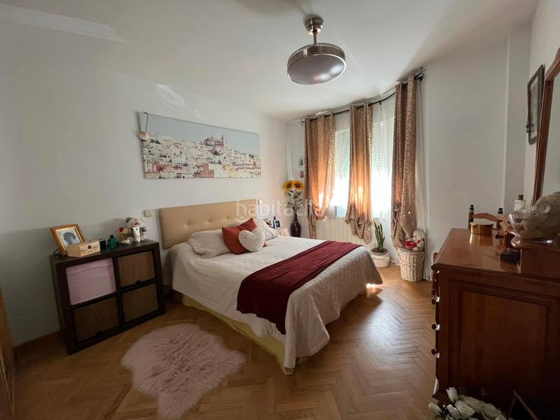 Foto 5d3e703e-86d8-4806-82ce-5929a27d8c06. Chalet avec cheminée chauffage parking dans El Arroyo-La Fuente Fuenlabrada