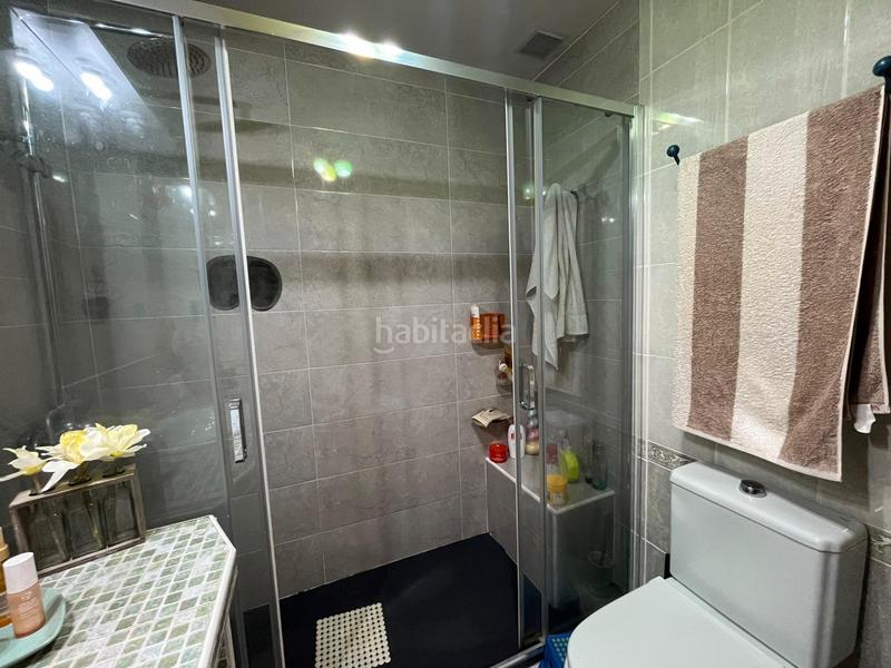 Foto b69810e6-ca40-489b-bfb9-98440c225560. Chalet avec cheminée chauffage parking dans El Arroyo-La Fuente Fuenlabrada