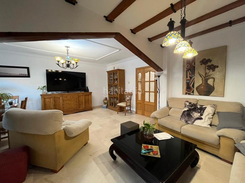 Foto 037de16c-ba71-4ad6-98a5-35c6dd210e78. Chalet avec cheminée chauffage parking dans El Arroyo-La Fuente Fuenlabrada