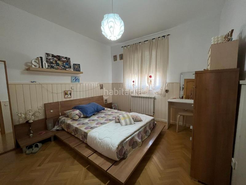 Foto 1e6d1bca-d3b1-40ee-8560-91bcbe593592. Chalet avec cheminée chauffage parking dans El Arroyo-La Fuente Fuenlabrada