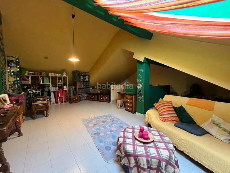 Foto 6e8f6a31-3b26-4132-82bd-a8dd9631c000. Chalet avec cheminée chauffage parking dans El Arroyo-La Fuente Fuenlabrada