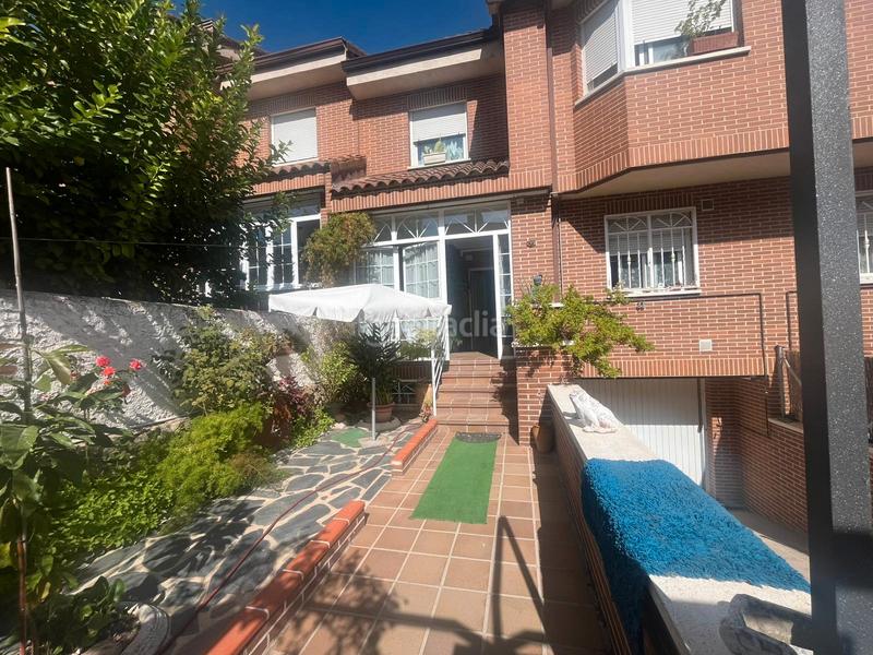 Foto 7bcd52ca-f7ca-4d2a-975e-457de7eea6e3. Chalet avec cheminée chauffage parking dans El Arroyo-La Fuente Fuenlabrada