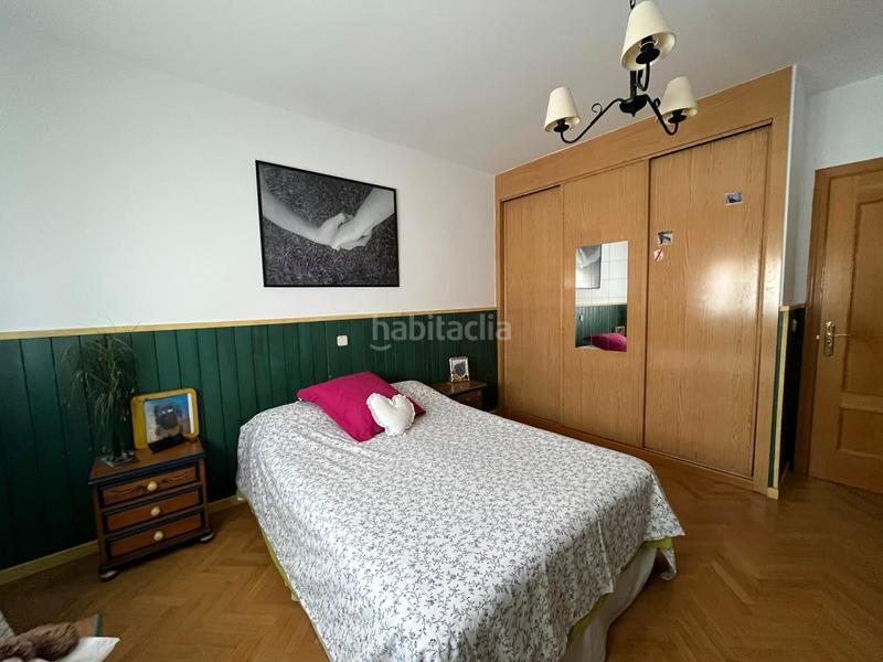 Foto e637e202-7699-4f62-bcf5-49f7f31833af. Chalet avec cheminée chauffage parking dans El Arroyo-La Fuente Fuenlabrada