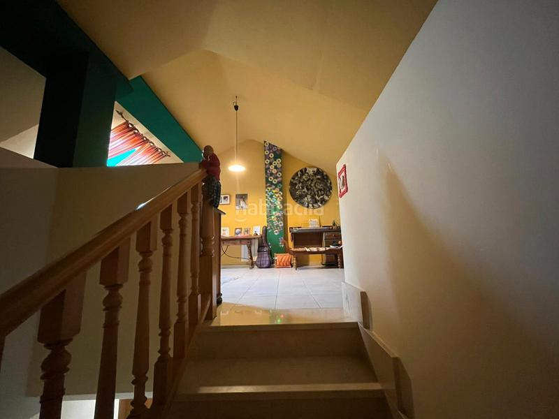 Foto fa16844a-f48c-47c9-8985-956270dd7ab5. Chalet avec cheminée chauffage parking dans El Arroyo-La Fuente Fuenlabrada