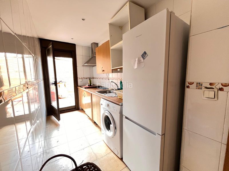 Foto 0ee5ea2d-4e10-4ade-9a45-379c44233050. Piso en calle san francisco 50 edificio completo en Navalmorales (Los)